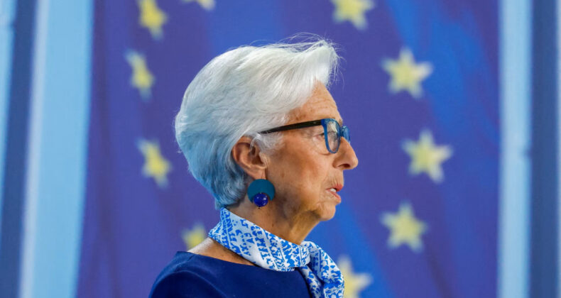 Euro'nun Patronunun Maaşı G&uuml;n Y&uuml;z&uuml;ne &Ccedil;ıktı