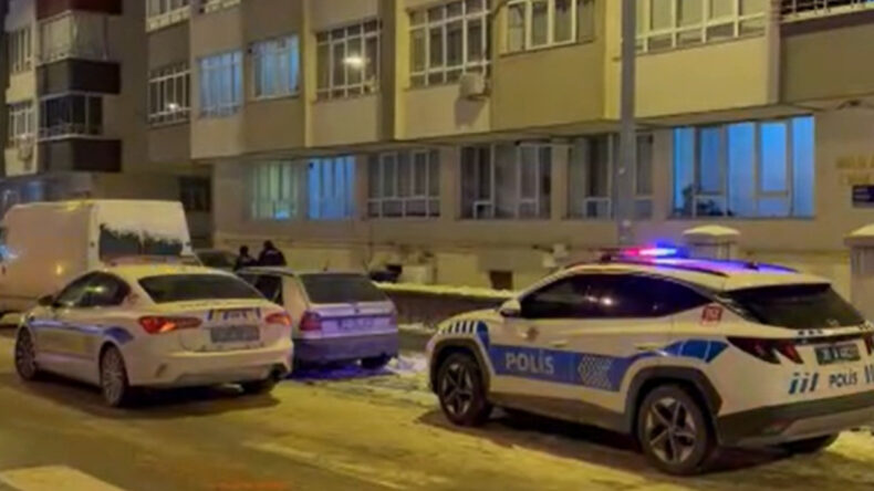 Evde Bı&ccedil;aklı Kavga: 1 Kişi Hayatını Kaybetti