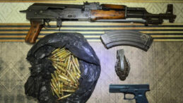 Evden Silah ve M&uuml;himmat &Ccedil;ıktı