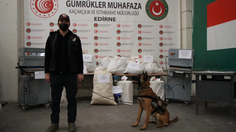 Evi İmalathaneye &Ccedil;eviren Uyuşturucu Operasyonu