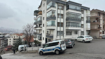 Evinde &Ouml;ld&uuml;r&uuml;len Kadının Annesi ve Arkadaşı G&ouml;zaltına Alındı