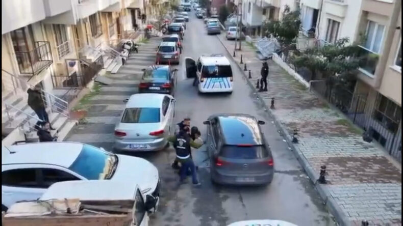 Evinde Uzun Namlulu Silah Bulunan Ş&uuml;pheli Tutuklandı