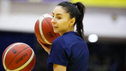 Fenerbah&ccedil;e'de Alperi Onar Sakatlandı