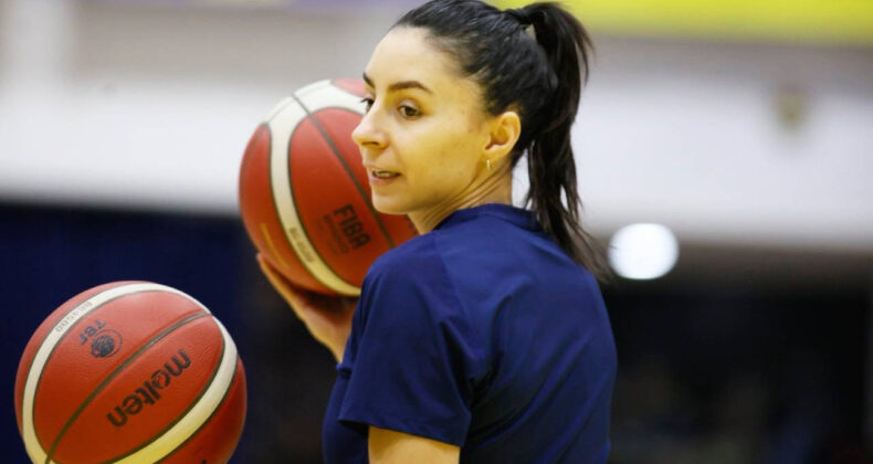 Fenerbah&ccedil;e'de Alperi Onar Sakatlandı