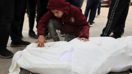 Gazze'de 11 &ccedil;ocuk donarak &ouml;ld&uuml;