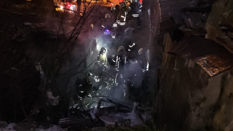 Gecekonduda Yangın: 1 Kişi Hayatını Kaybetti