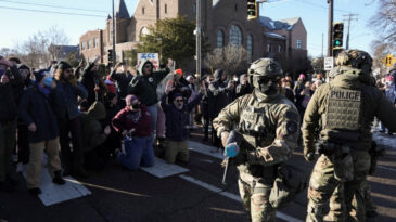 G&ouml;&ccedil;men Operasyonları İ&ccedil;in Yeni Kurallar: ABD'de Geri Adım