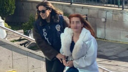 G&ouml;zaltına Alınan Kadından Gazetecilere Şaşırtan İstek