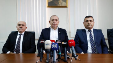G&uuml;rsel Tekin: Bildiklerimizi Tartışırsak Partimizin Zararını G&ouml;zlemleyebiliriz