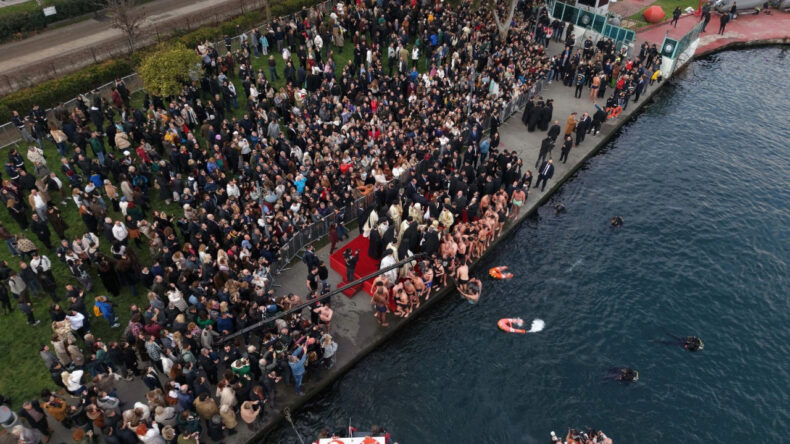 Hali&ccedil;'te Denizden Ha&ccedil; &Ccedil;ıkarma T&ouml;reni