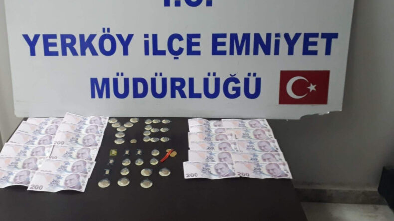 İki Defa Sahte Altın Satan Dolandırıcı, &Uuml;&ccedil;&uuml;nc&uuml; Seferde Yakalandı