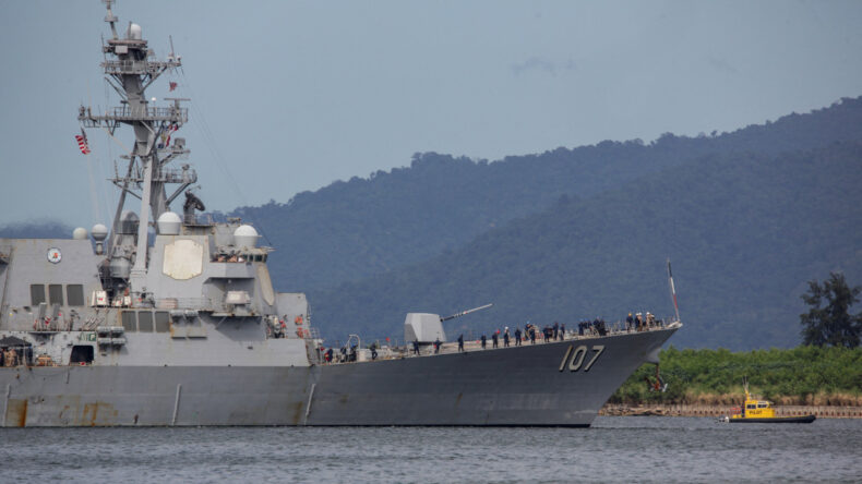 İran'a İyi Haber: 'ABD'nin Askeri Se&ccedil;enekleri Sınırlı'