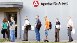 İşsiz sayısında Avrupa ile yarışıyoruz