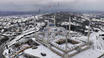 İstanbul Valiliği'nden Akşam Saatleri İ&ccedil;in Uyarı