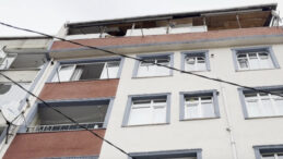 İstanbul'da Bir Evde &Uuml;&ccedil; Ceset Bulundu