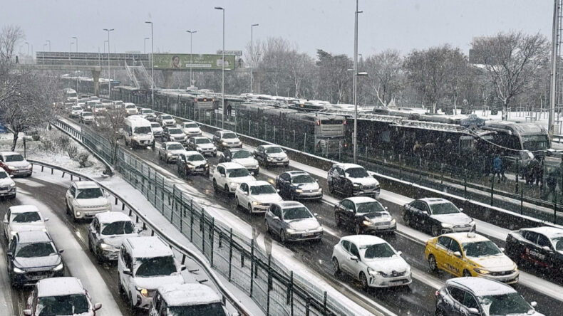 İstanbul'da Kuryelere Trafik Yasağı Yarın Sona Erecek