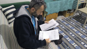 İsyan Etti: İla&ccedil;larımı SGK Karşılasın, Param Yoksa &Ouml;lmem mi Gerekiyor
