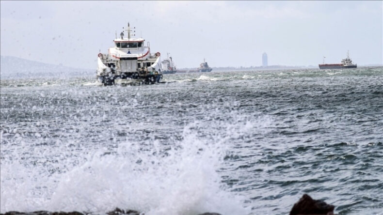 İZDENİZ'den İzmir'de Vapur Seferlerine Dair Önemli Duyuru