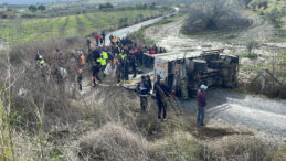 Kamyonet Devrildi: Can Kaybı ve Yaralılar