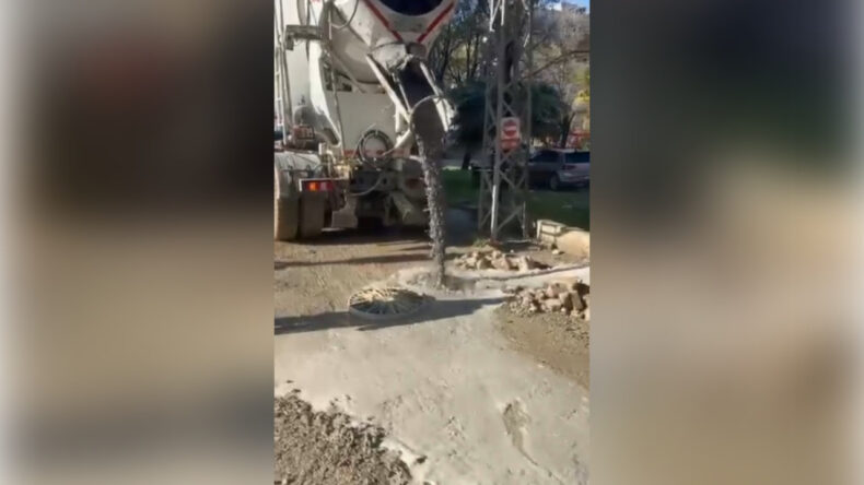 Kanalizasyona &Ccedil;imento D&ouml;kerek Cezalandırılan Firma