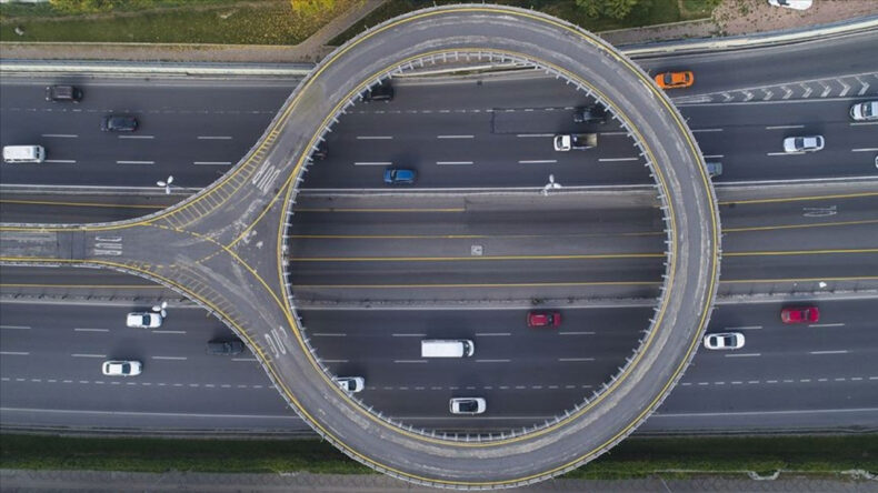 Kara Yollarında 58 Bin 246 Levha Kaldırıldı