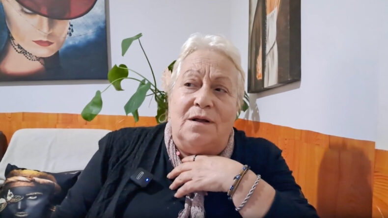 Kardeşinin cenazesini depremden &uuml;&ccedil; yıl sonra buldu