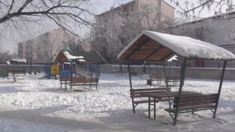 Kars’ta Soğuk Alarmı: Eksi 20 Dereceyi Gördü