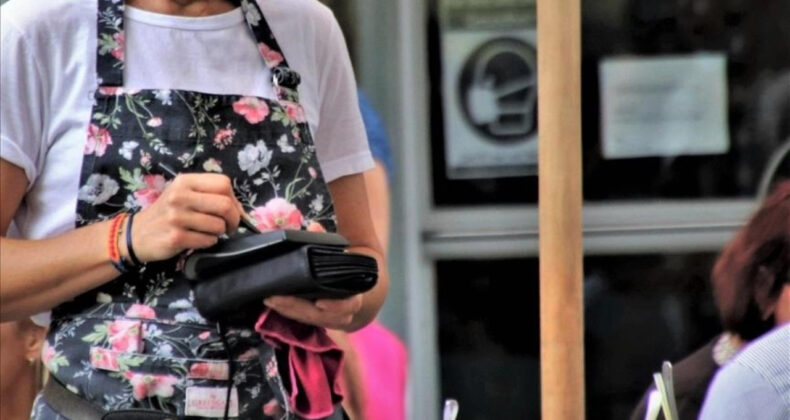 Kasımdaki Hizmet &Uuml;retimi Artış G&ouml;sterdi