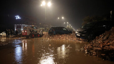 Komşuda Sel Felaketi: 2 Kişi Hayatını Kaybetti