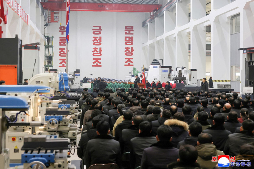 Kuzey Kore Sanayi Tesisleri