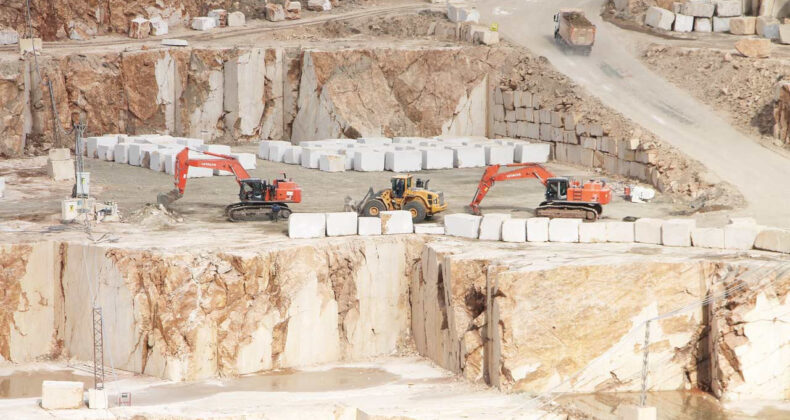 K&ouml;yler ve Derelerde Maden Uygulaması Başlatıldı