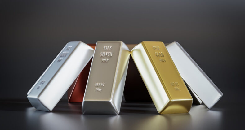 Küresel Gerginlikler Değerli Metalleri Parlatıyor