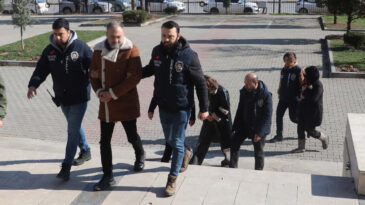K&uuml;rtaj Operasyonu: Doktorlar G&ouml;zaltına Alındı