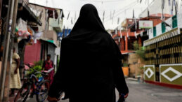 Kuyumculara Y&uuml;z&uuml; &Ouml;rt&uuml;l&uuml; M&uuml;şteriler Giremeyecek