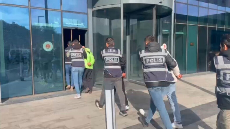 Lastikçiyi Kurşunlayan 5 Şüpheli Yakalandı