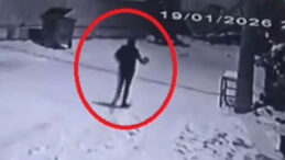 Mahalleye Gelen Kurtları &Ccedil;aydanlıkla Kovaladı