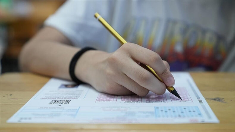 MEB 'M&uuml;lakat' İddiasını Yalanladı