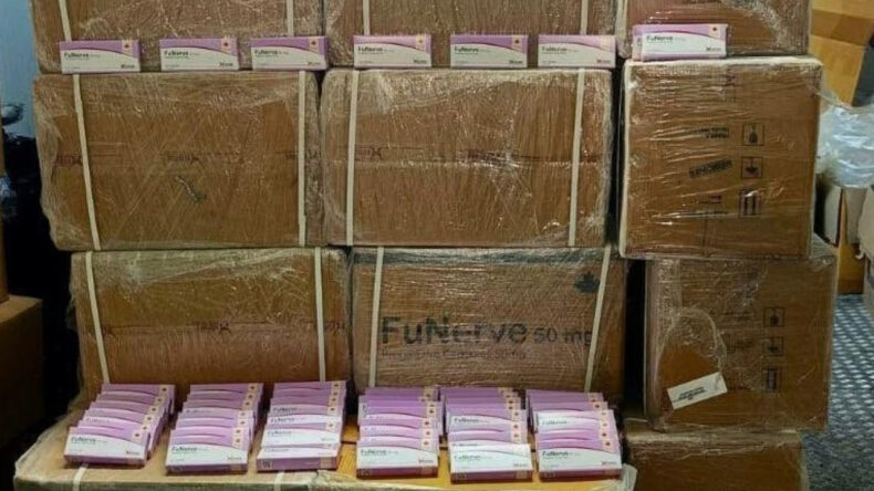 Mersin Limanı'nda 280 Bin Hap Ele Ge&ccedil;irildi