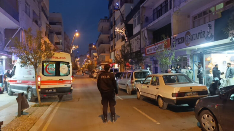 Misafir olarak kaldığı akrabasının evinin merdivenlerinde hayatını kaybetti