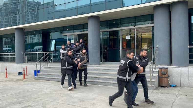 Molotoflu Saldırı Anbean Kamerada: Suç Örgütü ile Bağlantılı 8 Şüpheli Gözaltında