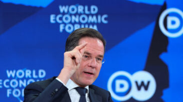 NATO Genel Sekreteri'nden Trump A&ccedil;ıklaması: Perde Arkasında &Ccedil;alışıyorum