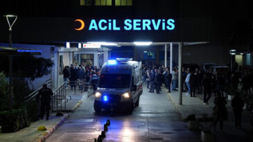 Nişan T&ouml;reni Dramaya D&ouml;n&uuml;şebilirdi! 46 Kişi Tehlike Atlattı