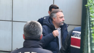 Oktay Kaynarca'dan ilk a&ccedil;ıklama: &ldquo;Alnım a&ccedil;ık, başım dik&rdquo;