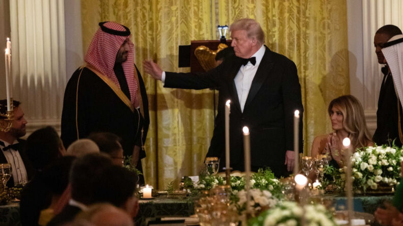 Orta Doğu'da Trump paniği: İkna etmeye &ccedil;alışıyorlar