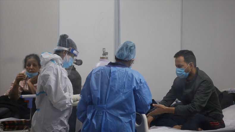 &Ouml;l&uuml;mc&uuml;l vir&uuml;s salgını alarmı: Covid &ouml;nlemleri geri d&ouml;nd&uuml;