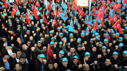 &Ouml;zel Sekt&ouml;rde Her 100 İş&ccedil;iden Yalnızca 7'si Sendikalı