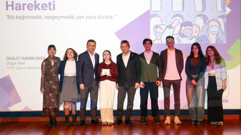 &Ouml;zg&uuml;r &Ouml;zel: Son s&ouml;z&uuml; sandıkta b&uuml;t&uuml;n T&uuml;rkiye s&ouml;yleyecek