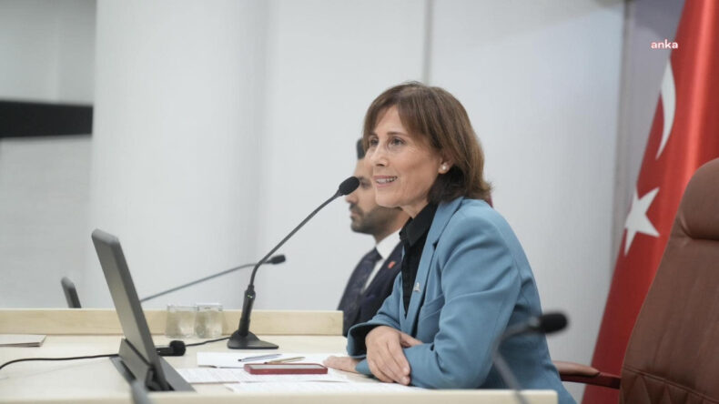 Oya Tekin: 'Başkanım Evrim'in tahliye ceketini giy' dediler