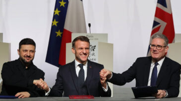 Paris'te Ukrayna İ&ccedil;in Kritik İmza