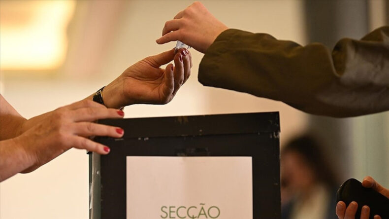 Portekiz'de Cumhurbaşkanlığı Se&ccedil;imi İkinci Tura Taşındı